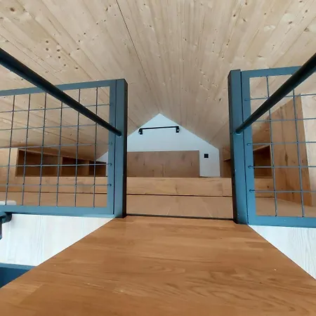 Vakantiehuis Przystanek Lasin