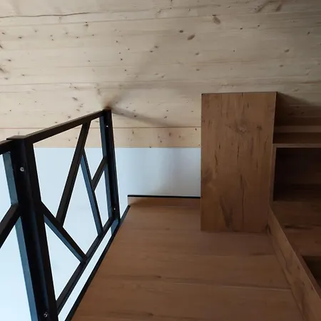 Vakantiehuis Przystanek Lasin *