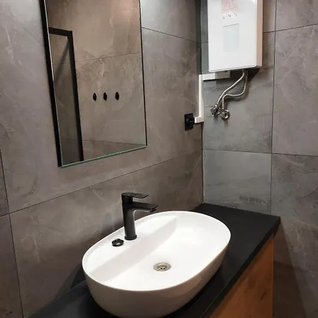 Przystanek Lasin * Ustronie Morskie